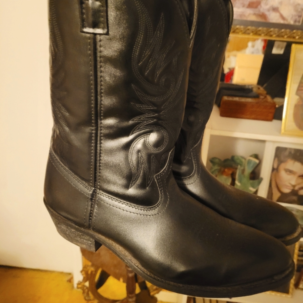 Mens Laredo boots size 13